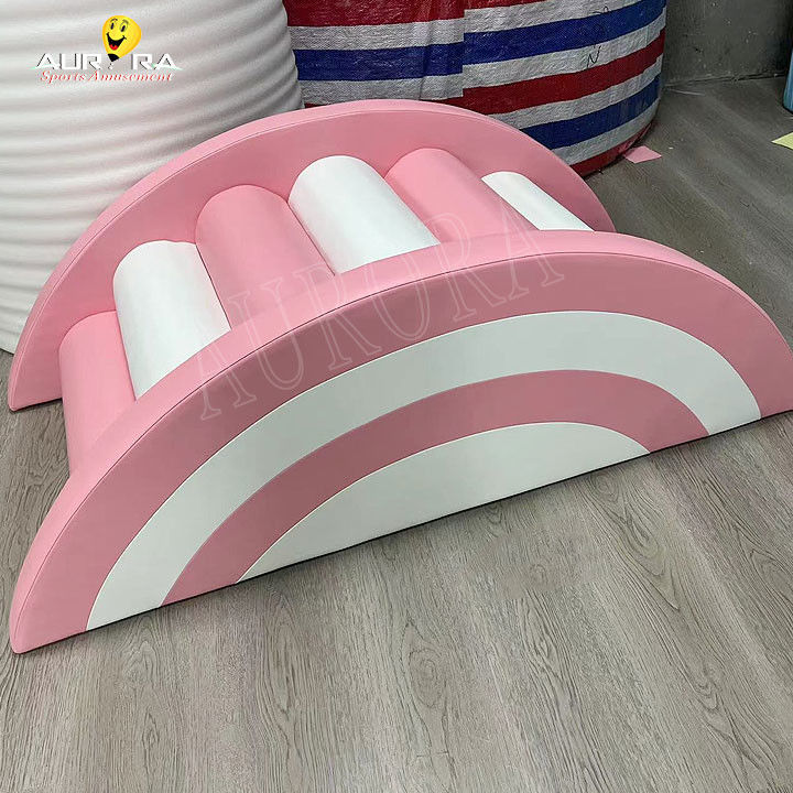 Yumuşak Oyun Seti Oyun Alanı Pastel Yürüyüş Ve Oyun Yumuşak Bloklar Pembe Beyaz Çiçek Mini