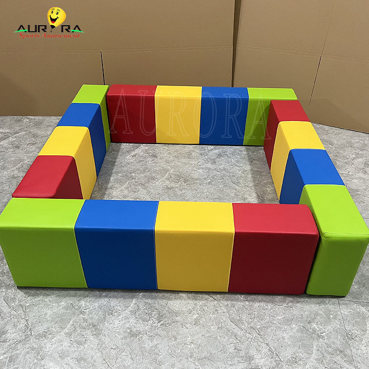 Renkli Bebek Bebek Yumuşak Oyun Ekipmanı Kiralık Yumuşak Oyun Seti
