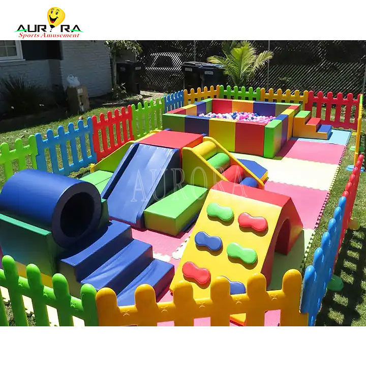 Renkli Bebek Bebek Yumuşak Oyun Ekipmanı Kiralık Yumuşak Oyun Seti