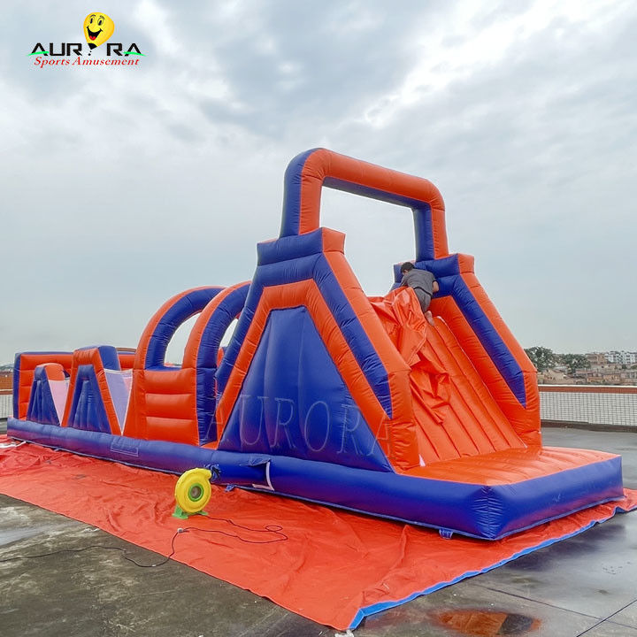 PVC Açık Hava Şişirme Engelleme Yolu Atlama Evi Zehirli Olmayan Kırmızı Mavi Renk