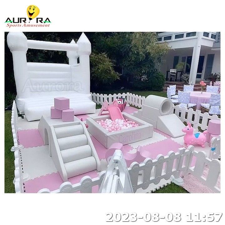 Bebek Yumuşak Oyun Seti Çocuk Yumuşak Oyun Ekipmanı Top Havuzu Merry Go Round Pink
