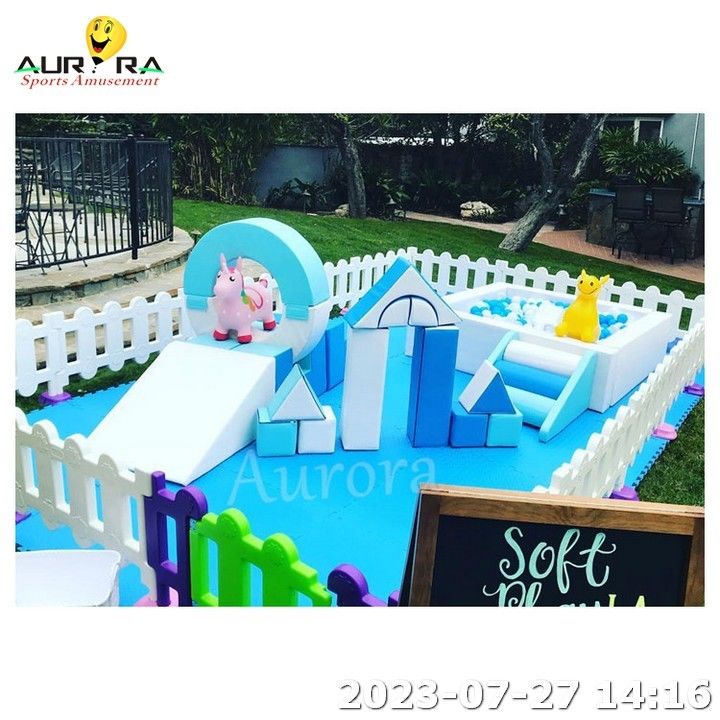 Merry Go Round Soft Play Ekipman Kiralama Köpük Çocuklar İçin Yumuşak Oyun Alanı